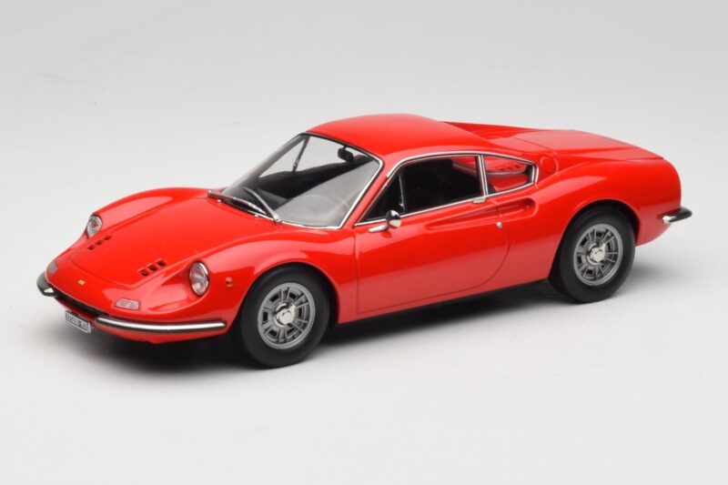 Ferrari Dino 246 GT Rot Norev 1:18 187800 Druckguss