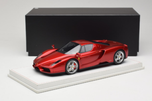 Ferrari Enzo Candy Rot AB Models 1:18 REMC016 Resin — Bild 6 von 6