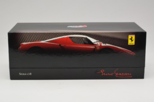 Ferrari Enzo Matt Black Limitierte Auflage BBR 1:18 HE180029 Druckguss — Bild 8 von 9