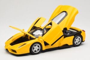 Ferrari Enzo Gelb Hot Wheels 1:18 C1550 Druckguss — Bild 2 von 8