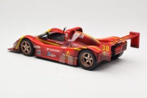 Ferrari F333 SP #30 Moretti 2001 Hot Wheels 1:18 29750 Druckguss — Bild 5 von 6