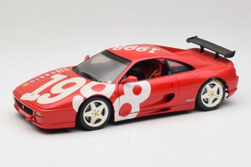 Ferrari F355 Berlinetta Rot mit weißen Rädern UT Models 1:18 180074020-P2 Druckguss