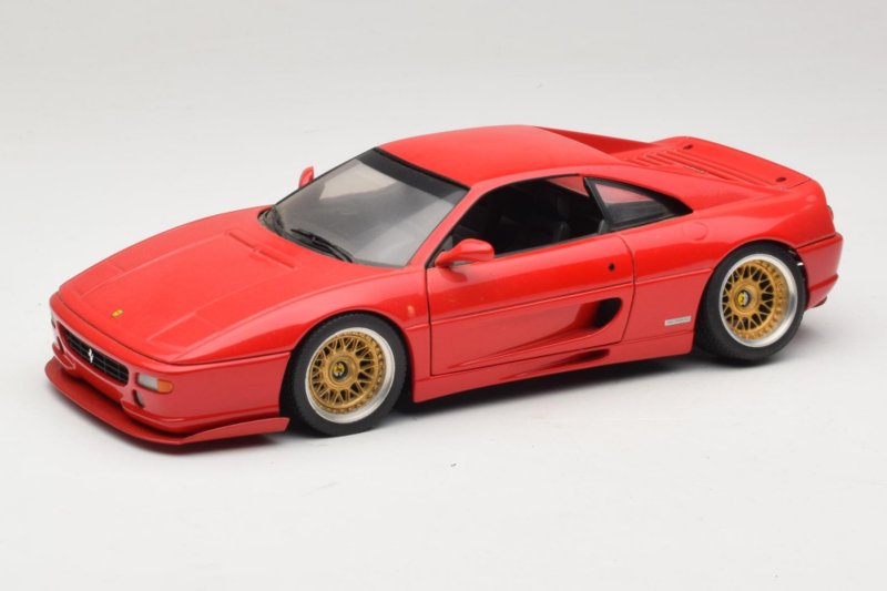 Ferrari F355 Berlinetta Rot Mit Custom-Goldfelgen UT Models 1:18 180074020-P5 Druckguss