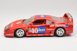 Ferrari F40 #40 J-P. Jabouille / O. Grouillard Art Sports 1987 Bburago 1:18 3332-A1 Druckguss — Bild 4 von 8