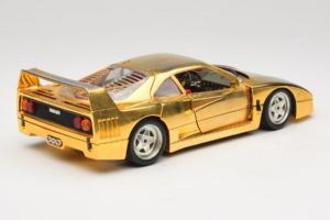Ferrari F40 Chrome Gold Limited Edition 250 pcs Bburago 1:18 3332-G1 Druckguss — Bild 3 von 8