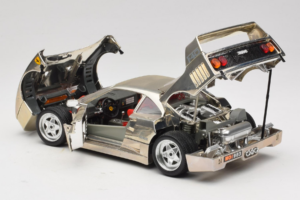Ferrari F40 Chrome Silver Bburago 1:18 3401 Druckguss — Bild 5 von 8