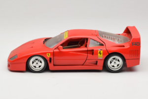 Ferrari F40 Club Deutschland Rot Bburago 1:18 3032-L3 Druckguss — Bild 4 von 8