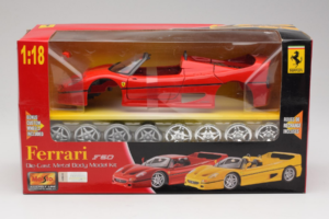 Ferrari F40 Rot Model Kit Maisto 1:18 39822 Druckguss