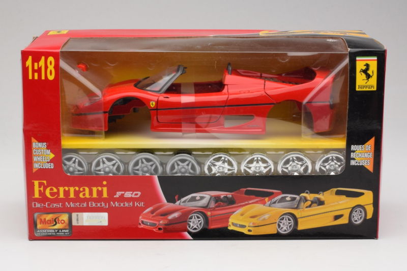 Ferrari F40 Rot Model Kit Maisto 1:18 Ferrari F40 Rot Model Kit Maisto 1:18 39822 Druckguss