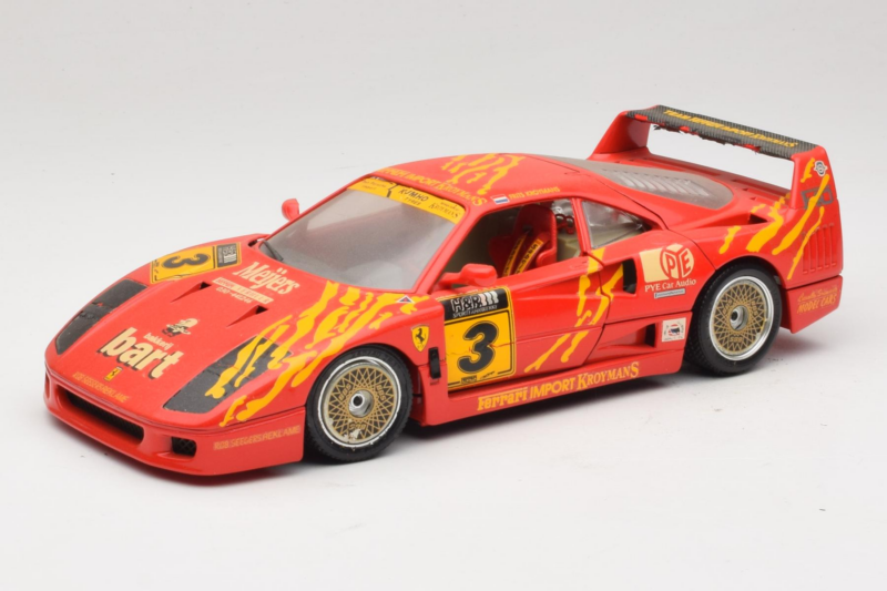 Ferrari F40 Evoluzione #3 Brummel Rot 1987 Bburago 1:18 3022-P2 Druckguss