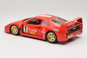 Ferrari F40 Evoluzione #1 Pirelli Rot 1992 Bburago 1:18 3042-P1 Druckguss — Bild 7 von 8