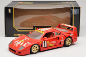 Ferrari F40 Evoluzione #1 Pirelli Rot 1992 Bburago 1:18 3042-P1 Druckguss — Bild 8 von 8