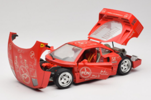 Ferrari F40 Evoluzione FC Nürnberg Special Edition Rot Bburago 1:18 3042-FCN Druckguss — Bild 2 von 8