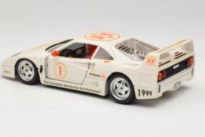 Ferrari F40 #1 Expert Weiß 1987 Bburago 1:18 3332-W2 Druckguss — Bild 7 von 8