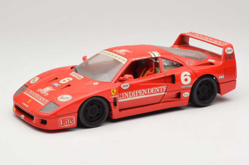 Ferrari F40 #6 V. Colombo L'Indipendente Rot 1987 Bburago 1:18 3032-L1 Druckguss