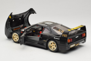 Ferrari F40 Magneti Marelli #3 Schwarz Bburago 1:18 3022-B1 Druckguss — Bild 5 von 8
