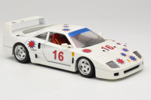 Ferrari F40 #16 Borsenmodells Weiß Limited Edition 333 pcs 1987 Bburago 1:18 3332-W1 Druckguss — Bild 6 von 8