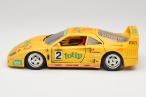 Ferrari F40 Totip Jolly Club #2 Gelb Bburago 1:18 3332-Y1 Druckguss — Bild 4 von 8