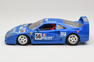 Ferrari F40 Pilot #56 Blau Bburago 1:18 3332-BL1 Druckguss — Bild 4 von 8