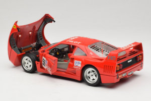 Ferrari F40 #56 Pilot Rot 1987 Bburago 1:18 3332-P2 Druckguss — Bild 5 von 8