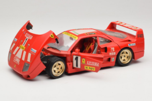 Ferrari F40 Pirelli Agip #1 Ferrari Club Italia Rot Bburago 1:18 3032-P2 Druckguss — Bild 2 von 8