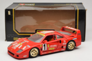 Ferrari F40 Evoluzione #1 Pirelli Agip Rot mit Goldenen Rädern 1992 Bburago 1:18 3042-P2 Druckguss — Bild 8 von 8