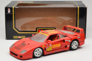Ferrari F40 Pirelli BBS Rot Bburago 1:18 3032-P4 Druckguss — Bild 8 von 8