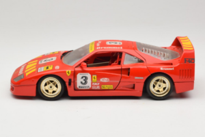 Ferrari F40 #3 Pirelli Rot 1987 Bburago 1:18 3332-P4 Druckguss — Bild 4 von 8