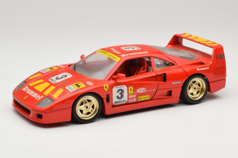 Ferrari F40 #3 Pirelli Rot 1987 Bburago 1:18 3332-P4 Druckguss