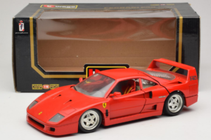 Ferrari F40 Rot Diamond Edition Bburago 1:18 3022-P1 Druckguss — Bild 8 von 8