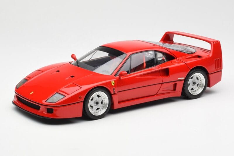 Ferrari F40 Rot Kyosho 1:18 08416R2 Druckguss