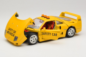 Ferrari F40 Safety Car Gelb Bburago 1:18 3032-Y2 Druckguss — Bild 2 von 8