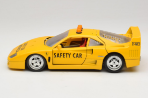 Ferrari F40 Safety Car Gelb Bburago 1:18 3032-Y2 Druckguss — Bild 4 von 8