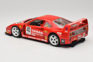 Ferrari F40 #40 T. Ohta / A. Reid Taisan Rot 1987 Bburago 1:18 3022-T1 Druckguss — Bild 7 von 8