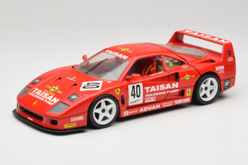 Ferrari F40 #40 T. Ohta / A. Reid Taisan Rot 1987 Bburago 1:18 3022-T1 Druckguss