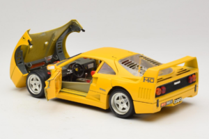 Ferrari F40 Gelb Bburago 1:18 3032-Y1 Druckguss — Bild 5 von 8