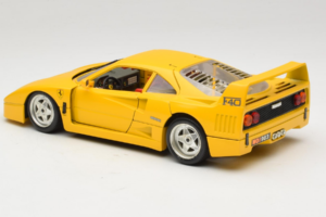 Ferrari F40 Gelb Bburago 1:18 3032-Y1 Druckguss — Bild 7 von 8