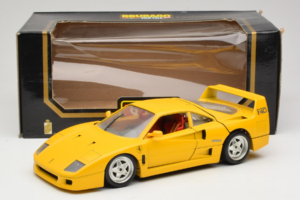 Ferrari F40 Gelb Bburago 1:18 3032-Y1 Druckguss — Bild 8 von 8