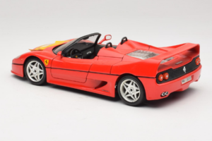 Ferrari F50 Cabriolet 50 Jahre Ferrari 24 Jahre Bburago FMC Rot Bburago 1:18 3352-P1 Druckguss — Bild 7 von 8