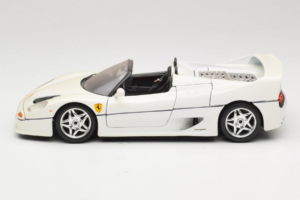 Ferrari F50 Cabriolet Weiß Bburago 1:18 3352-W1 Druckguss — Bild 4 von 8