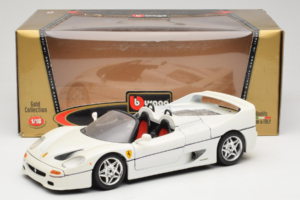 Ferrari F50 Cabriolet Weiß Bburago 1:18 3352-W1 Druckguss — Bild 8 von 8