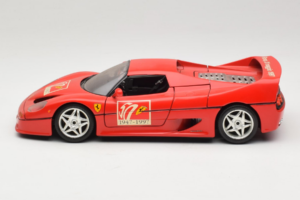 Ferrari F50 Coupe #50 50 Jahre Ferrari Rot Bburago 1:18 3352-P2 Druckguss — Bild 4 von 8