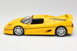 Ferrari F50 Giallo Modena Maisto 1:18 F50001 Druckguss — Bild 4 von 8