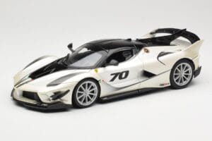 Ferrari FXX-K Evo #70 Weiß Bburago 1:18 18-16012 Druckguss