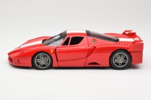 Ferrari FXX Rot Hot Wheels 1:18 310801 Druckguss — Bild 4 von 8