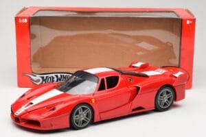 Ferrari FXX Rot Hot Wheels 1:18 310801 Druckguss — Bild 8 von 8