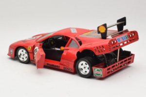 Ferrari 288 GTO Evoluzione #45 Rot Revell 1:18 48820 Druckguss — Bild 5 von 8