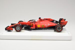 Ferrari SF90 #5 S. Vettel Italian GP Monza 2019 BBR 1:18 BBR191835 Resin — Bild 3 von 6