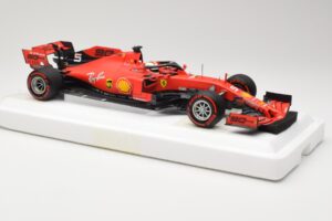 Ferrari SF90 #5 S. Vettel Italian GP Monza 2019 BBR 1:18 BBR191835 Resin — Bild 4 von 6