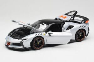 Ferrari SF90 XX Stradale Arctic White Bburago 1:18 18-16020W Druckguss — Bild 2 von 8